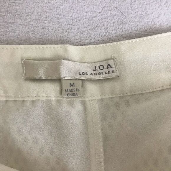 J.O.A Los Angeles White Shorts Net Outer Style Medium - Picture 6 of 12